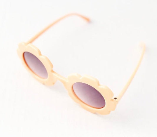 Cool Kid Essentials: Trendy Baby Orange Sunglasses for Stylish Outdoor Adventure